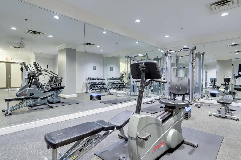 Sensational 1 Bedroom Condo At Ballston Place With Gym Arlington Exterior foto