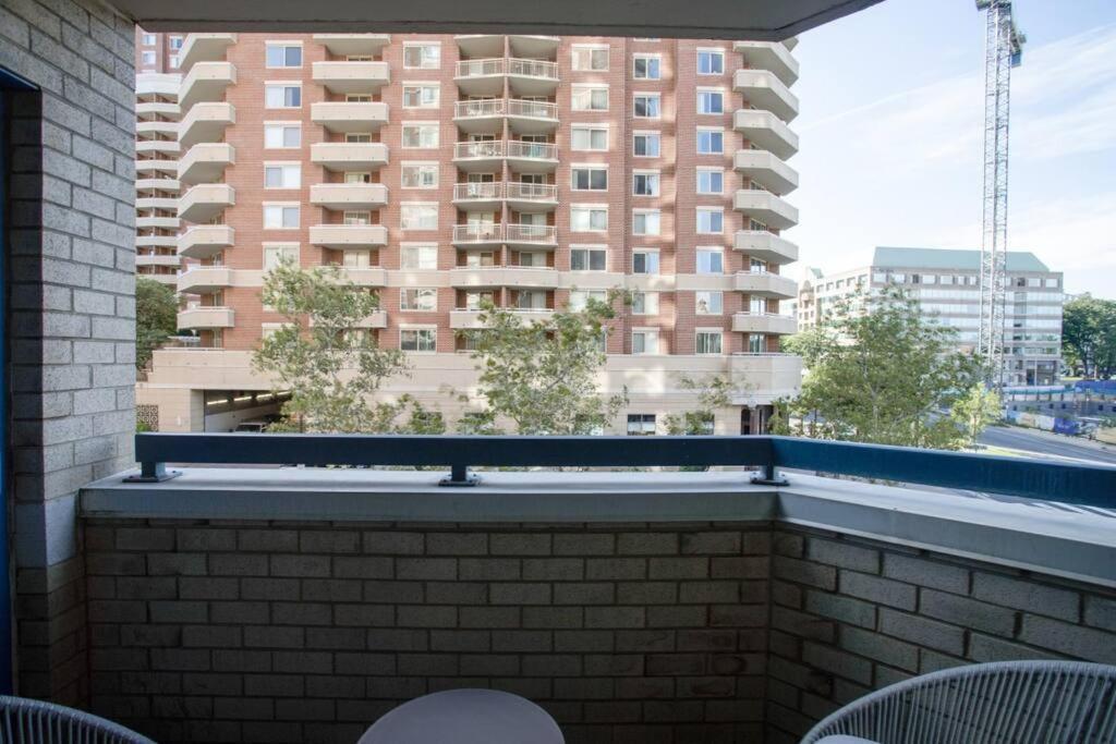 Sensational 1 Bedroom Condo At Ballston Place With Gym Arlington Exterior foto